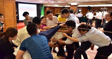 “福领共能 铭责聚能”雷火竞技2018年第一期员工特训营成功举办